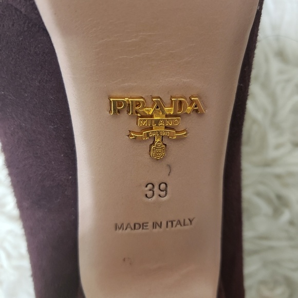 Prada Pumps - Picture 8 of 8